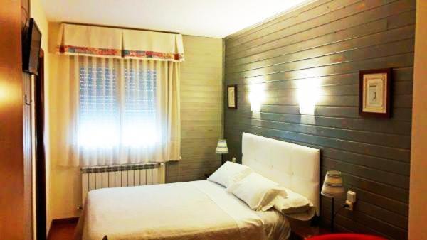 Hostal Martin - Sanabria Рибаделаго Экстерьер фото