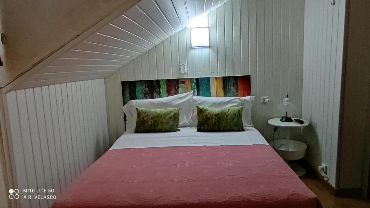 Hostal Martin - Sanabria Рибаделаго Экстерьер фото