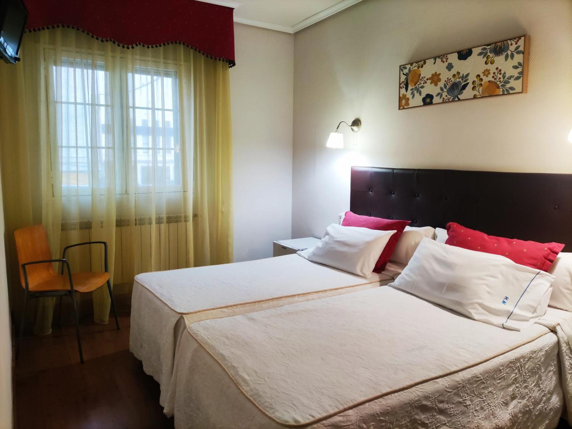 Hostal Martin - Sanabria Рибаделаго Экстерьер фото