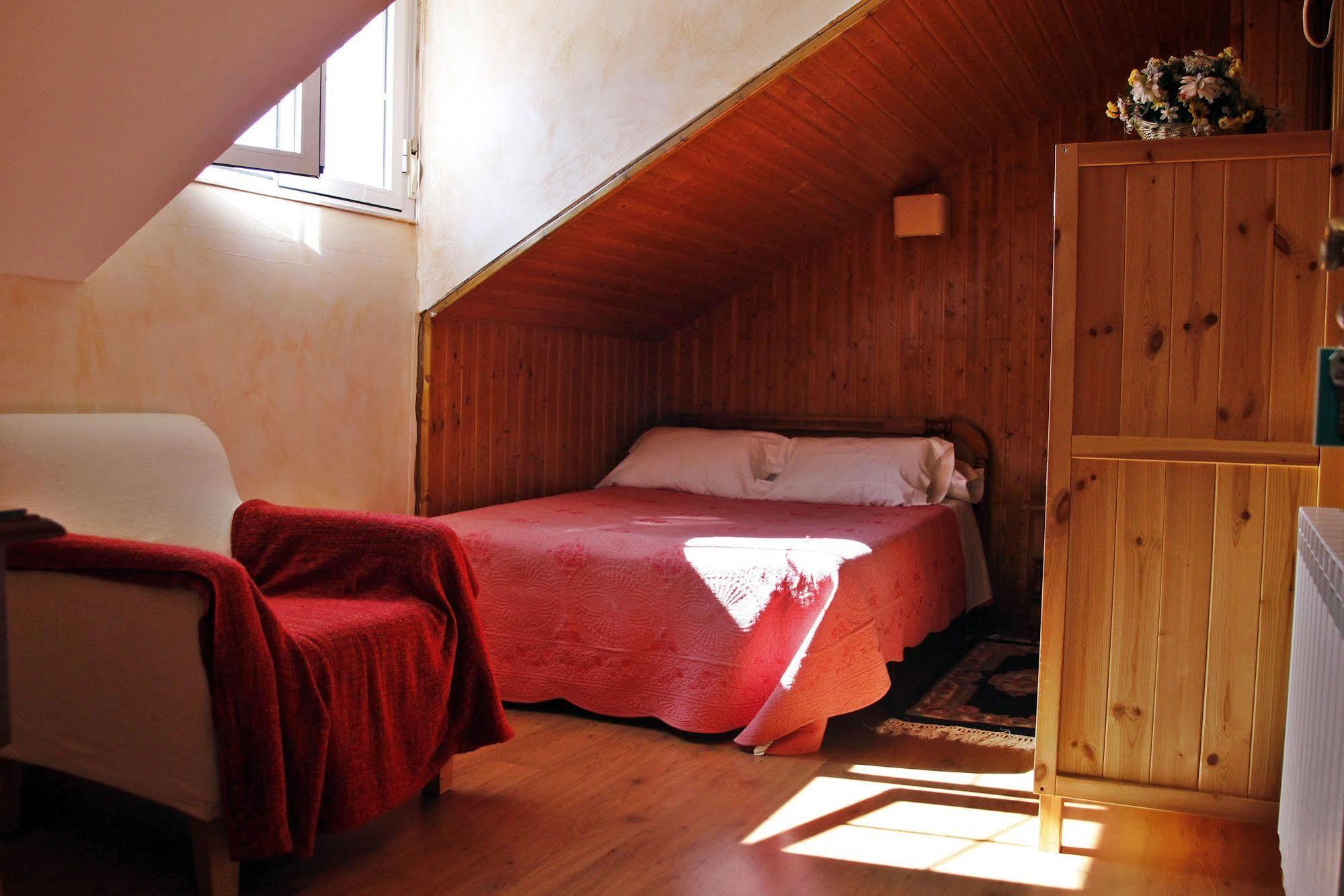 Hostal Martin - Sanabria Рибаделаго Экстерьер фото